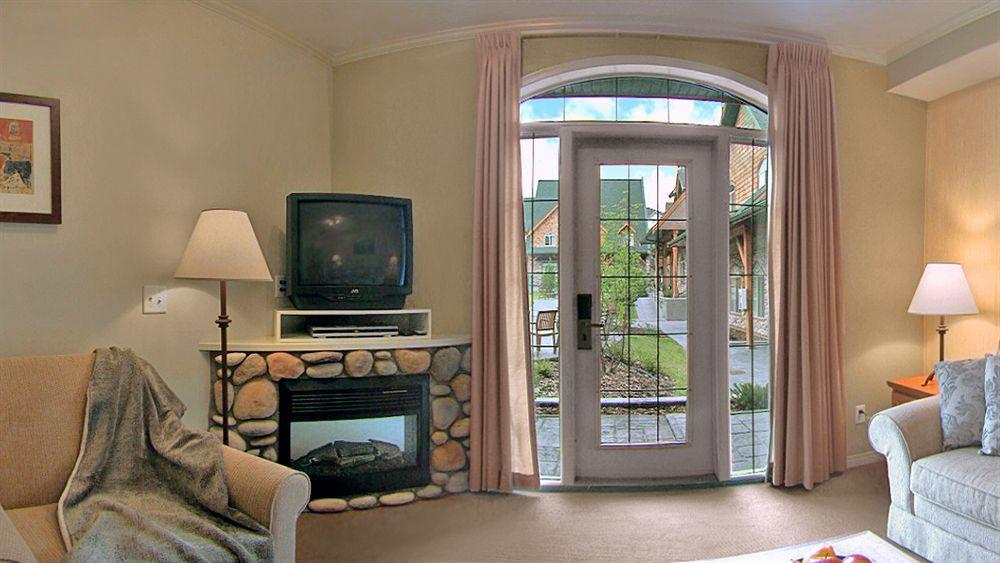 Mystic Springs Chalets & Hot Pools Canmore Exterior foto